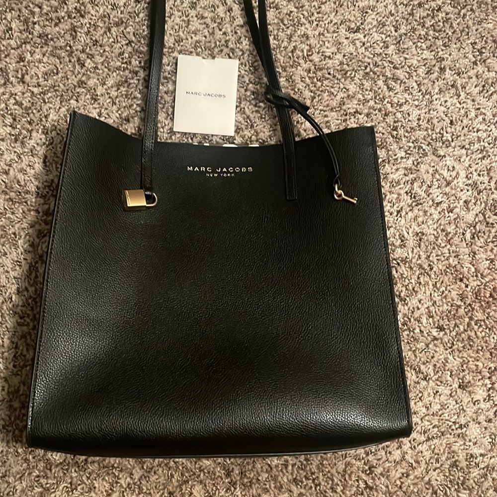 Marc Jacobs Black Leather Tote